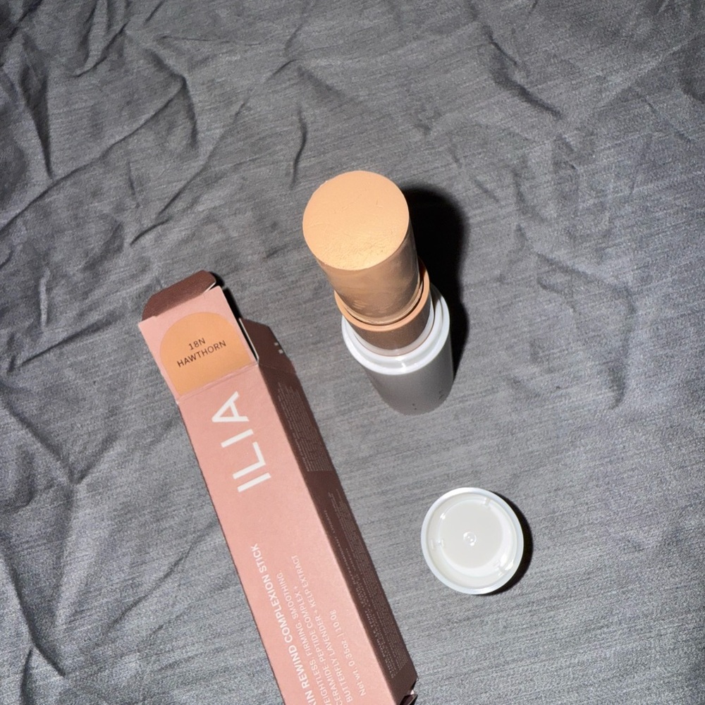 ILIA True Skin Foundation in Warm Tan